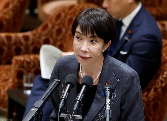 12月11日，日本在外交上已经开始“三路出击”，第一路由高市早苗联系美国，想尽快