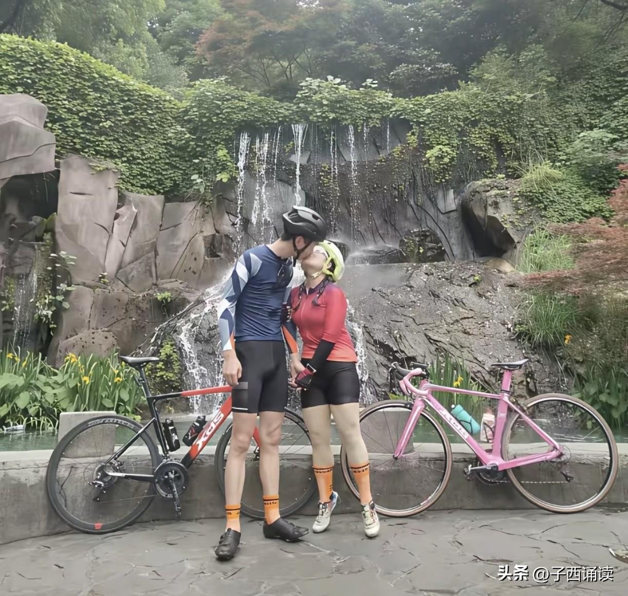 骑行路上乐趣多，骑累了停下来找个无人的地方打打啵，一身的疲惫很快就烟消云散了！