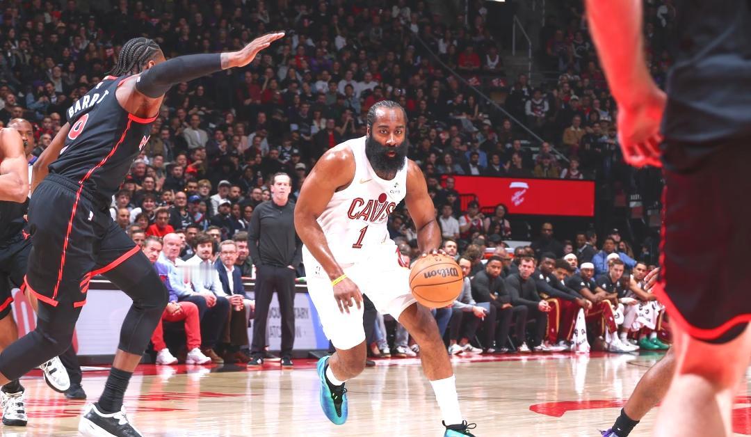 明天骑士客战猛龙，赢球概率只有40%多，哈登的球队或许要遭遇两连败！

明天凌晨