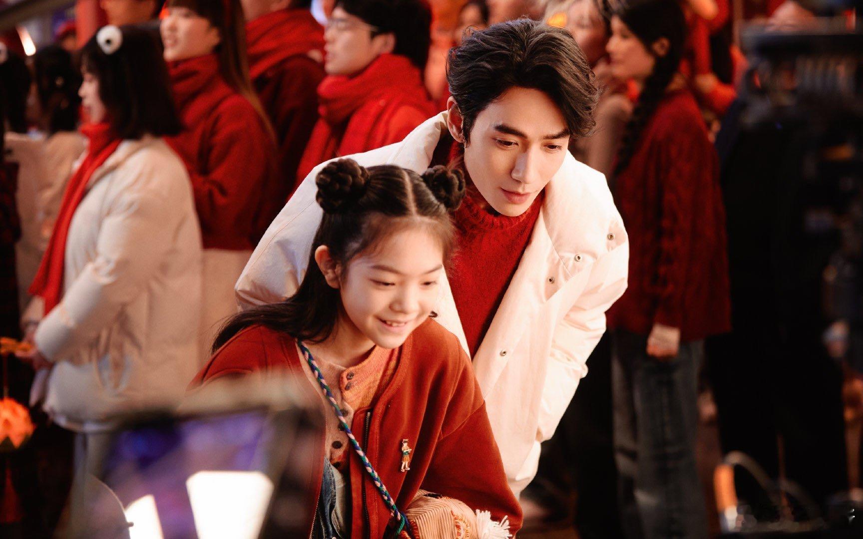 人生大事朱一龙杨恩又重聚  你说这漂亮小女孩谁？武小文？长这么高了？！ 