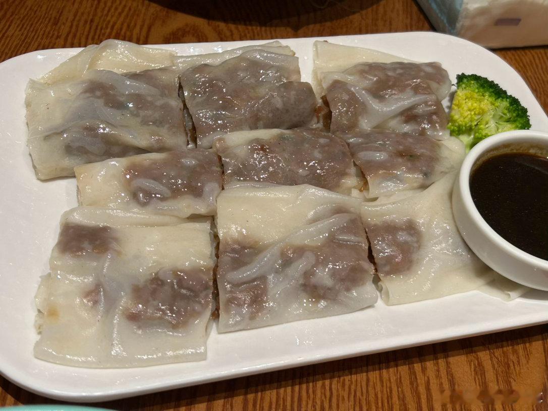 大時大節回鄉，切記要買定回程票！這次喝完早茶去廣州東站途中，才發現無論中港直通巴
