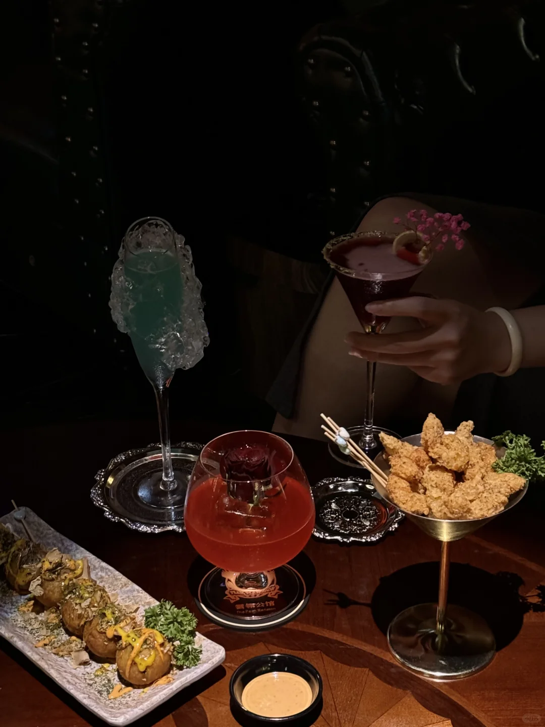 在昆明！！跟风喝的漂亮酒🍷！！！