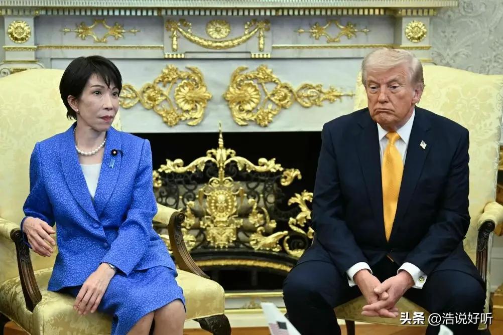 高市早苗最终还是“做出反应”，赢得特朗普的“欢心”。

就在高市早苗访美期间，特