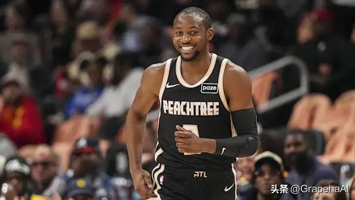 NBA名宿皮尔斯在节目中谈到了库明加加盟老鹰后的表现。

皮尔斯表示：“我觉得他