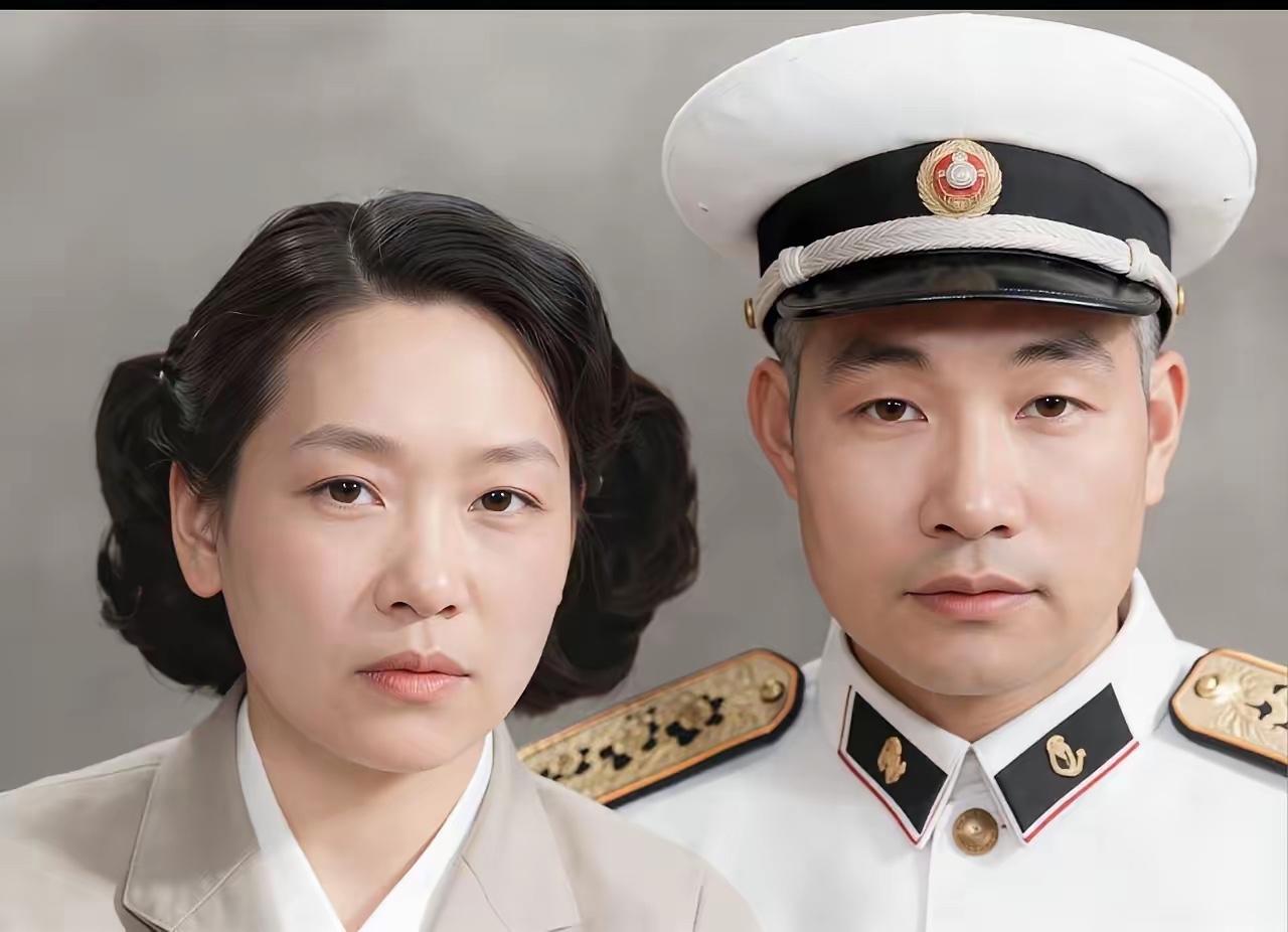 她离婚15年，前夫成了——开国大将，儿子也成了中将