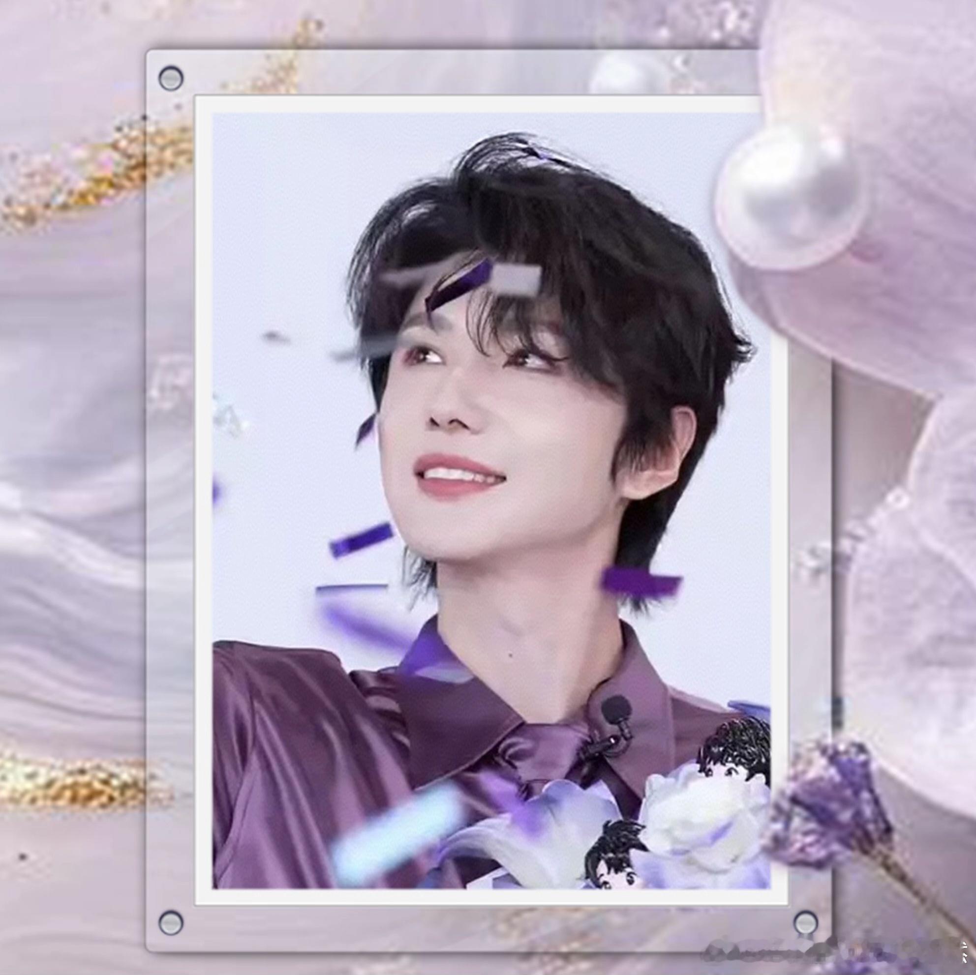 郝熠然 hyr 郝熠然0912生日快乐 他说：世界风雨如晦热爱坚韧有骨他说：青山