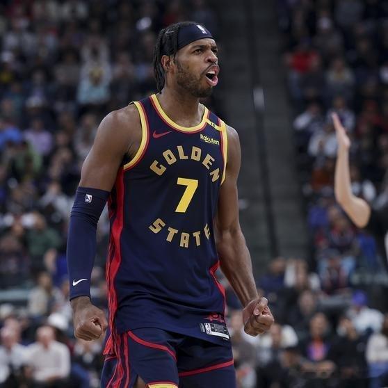 《尽力局！希尔德三分球6投全中，砍下勇士本场最高的25分》本场比赛，希尔德替补登