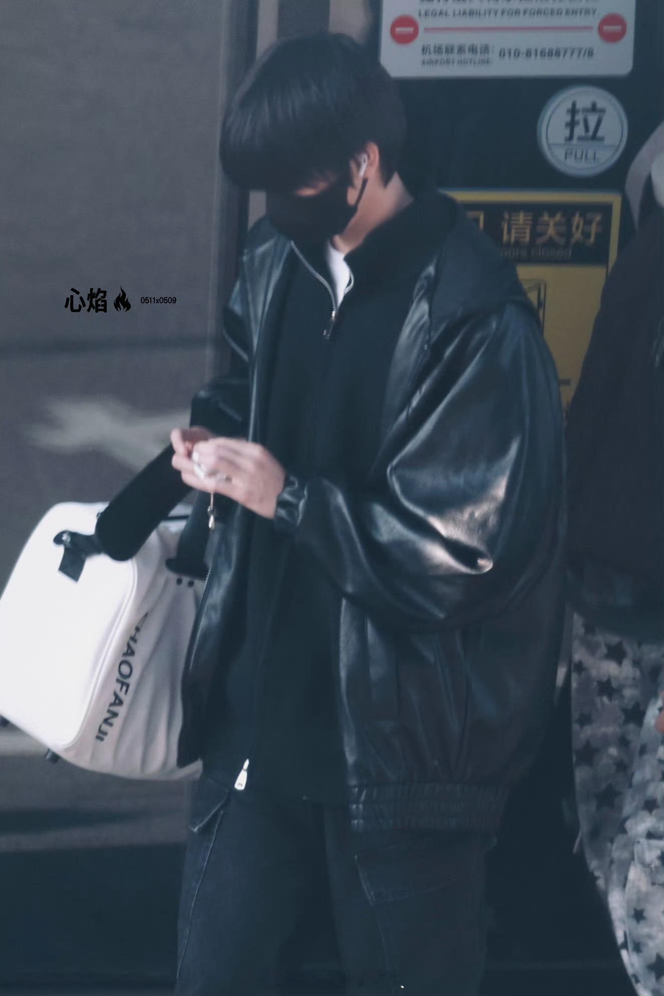 TF四代到达北京TF四代抵达北京✈，准备和师兄们合体排练了张桂源〡陈奕恒〡王橹杰