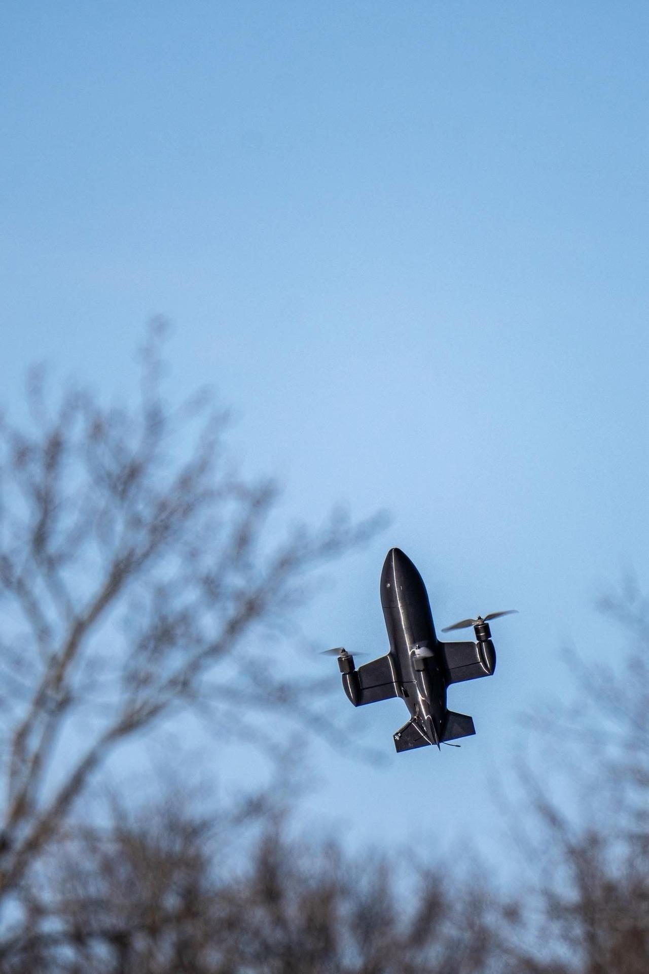 乌克兰“泽罗夫”自主式无人机拦截系统

该系统自主探测能力使该系统识别目标的距离