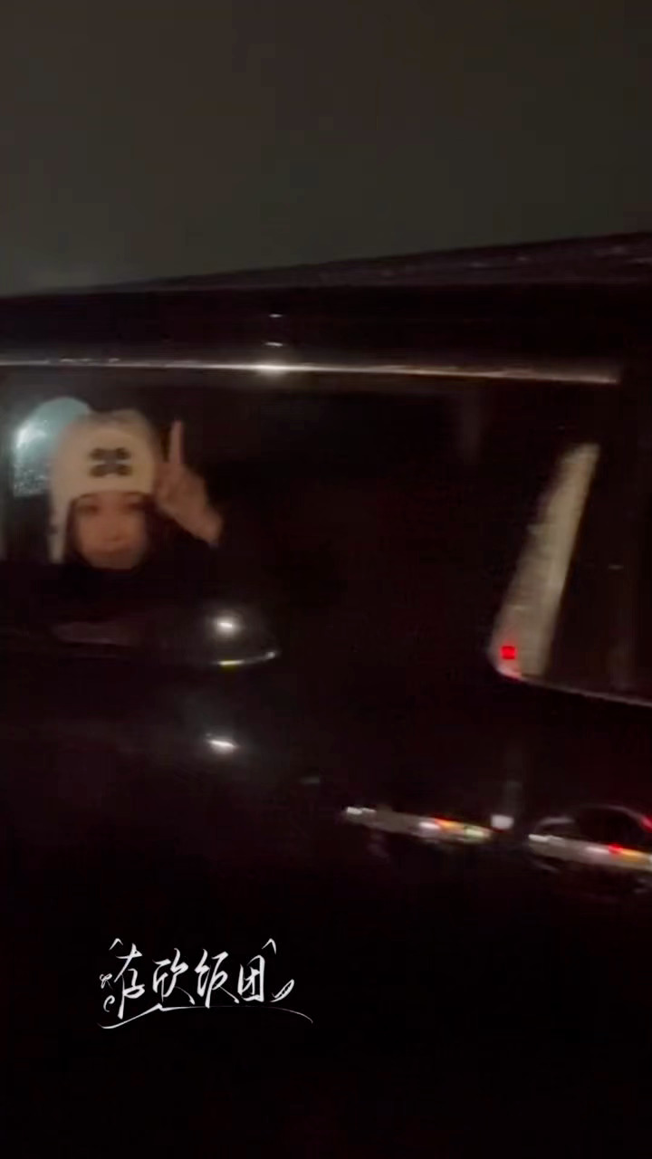 宝宝好乖哦 这个拜拜👋🏻 