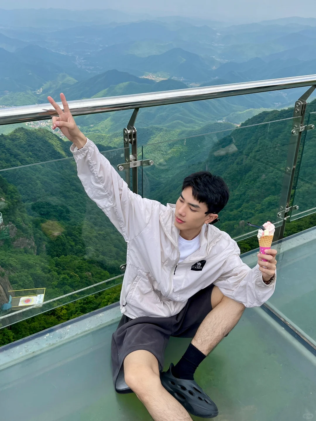 在云上草原过端午🌲高度近视的我准备蹦极……