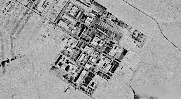 以色列核弹藏在沙漠里，议员突然说要“夷平加沙”，中东火药桶差点被擦出火星

有人