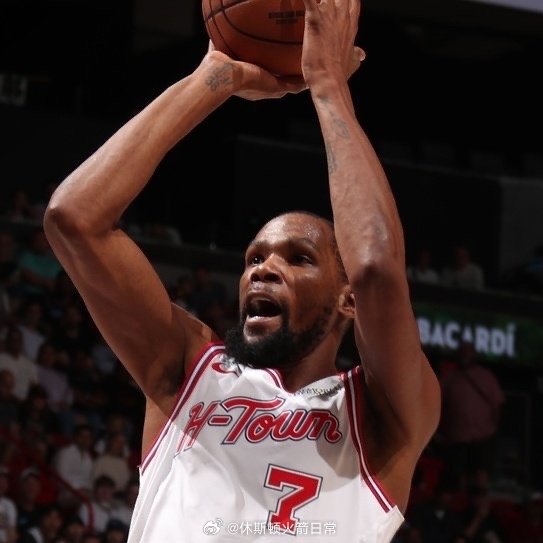 NBA25-26赛季火箭常规赛第61场，全场比赛结束，通过加时，火箭113-11