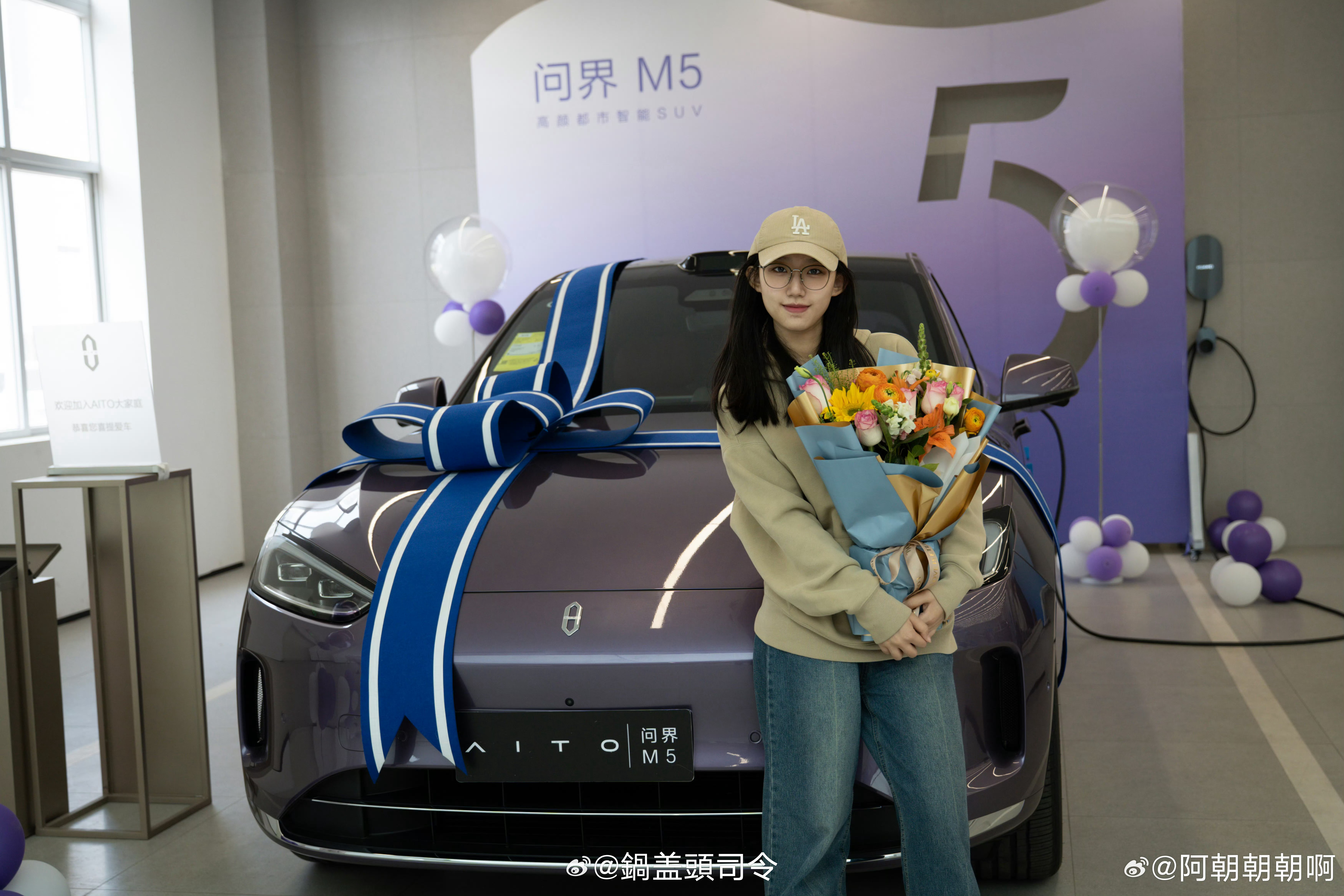明天公司同事们轮流分批团建了，羡慕大家，工作日去[doge]，而我还在吭哧吭哧出