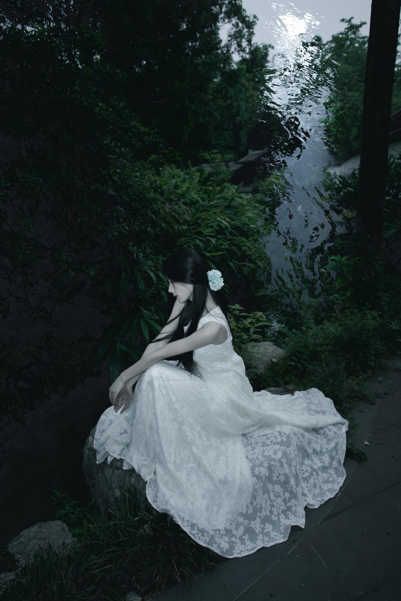 小白裙 白月光 裙子控 小个子穿搭 神仙裙子