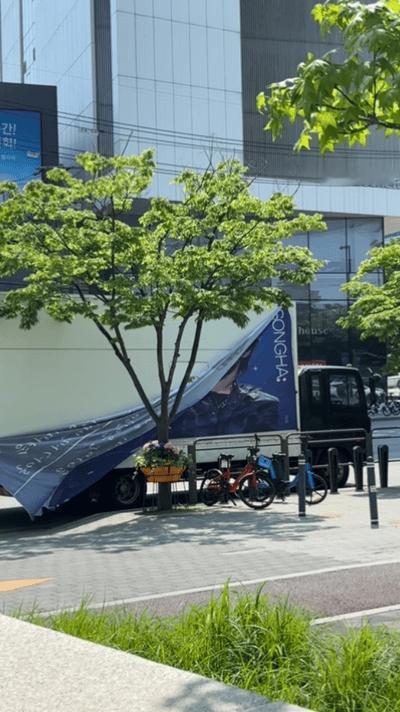 犹抱琵琶半遮面咱维权大大方方的行吗 
