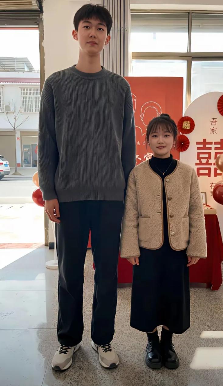 两个人看上去挺恩爱的
作为双方父母，你会同意这门亲事吗？
.