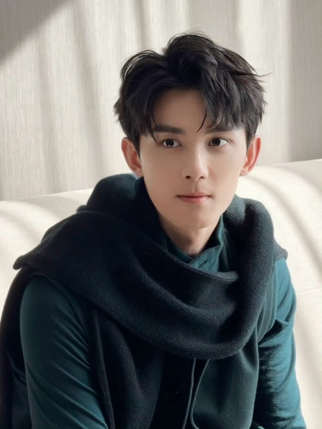 现代陈平安营业了，吴磊的少年感真的很绝(其人家也才26岁)