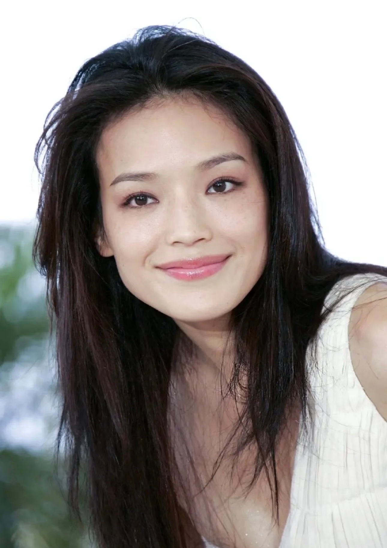 王晶说有人愿花100万请舒淇吃饭以前对她的印象就是演技挺好的现在也是！就是感觉很