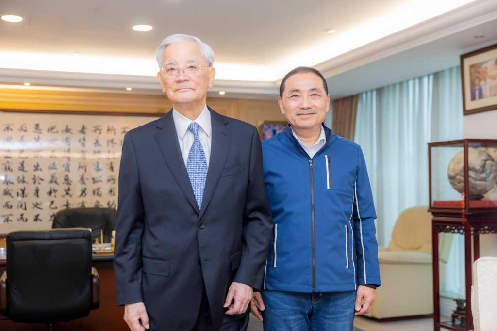 连战发声！2024“大选”进入关键倒数两周之际，连战今日发布一公开信，表示只有国