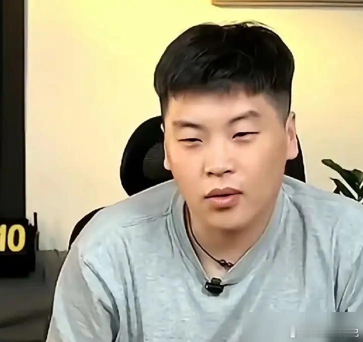 国际乒联为了废掉张继科，到底有多狠？ 你根本没法跟他打来回。老郝说，赛璐璐球时代