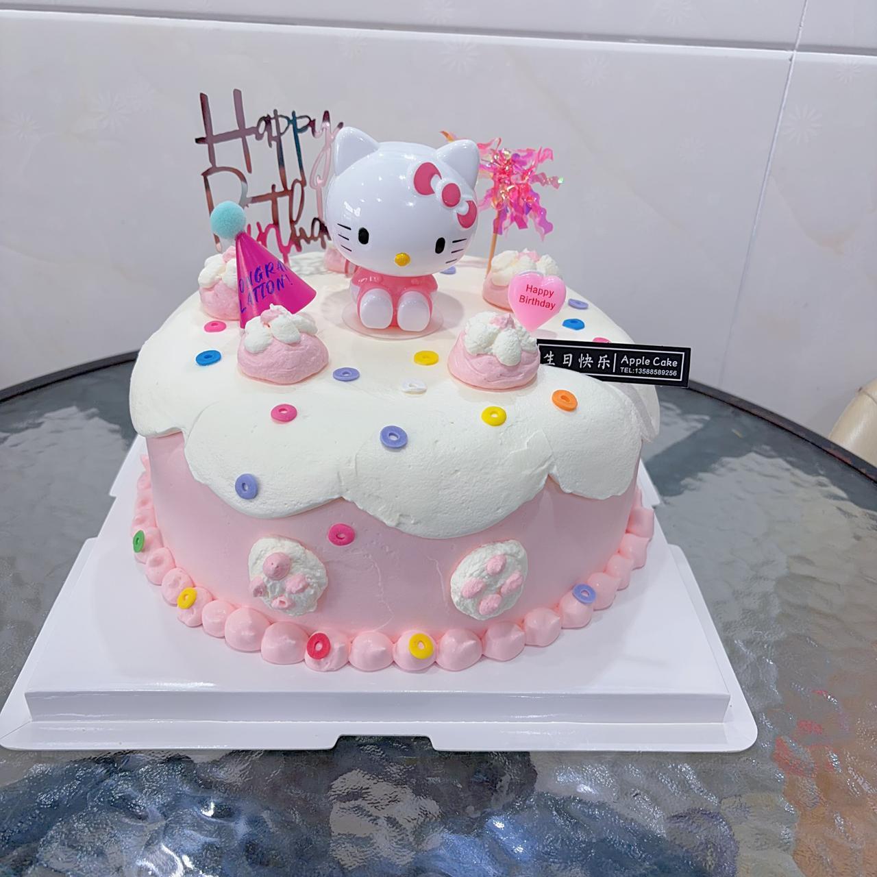 短视频变现确实能赚到钱，但不是人人都能成功。身边有个朋友做美食短视频，他精心策划