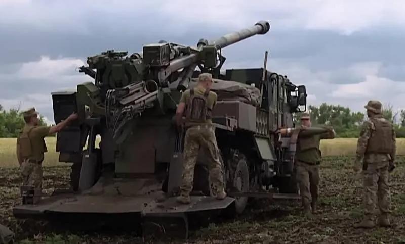 军事观察：事实是乌克兰武装部队的人员损失达到80- 90% 尽管在基辅，他们拼命