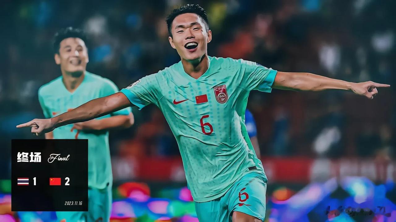 困境之下能够赢下了该赢的，国足进18强应该没问题了。
  在极其艰难的情况下国足