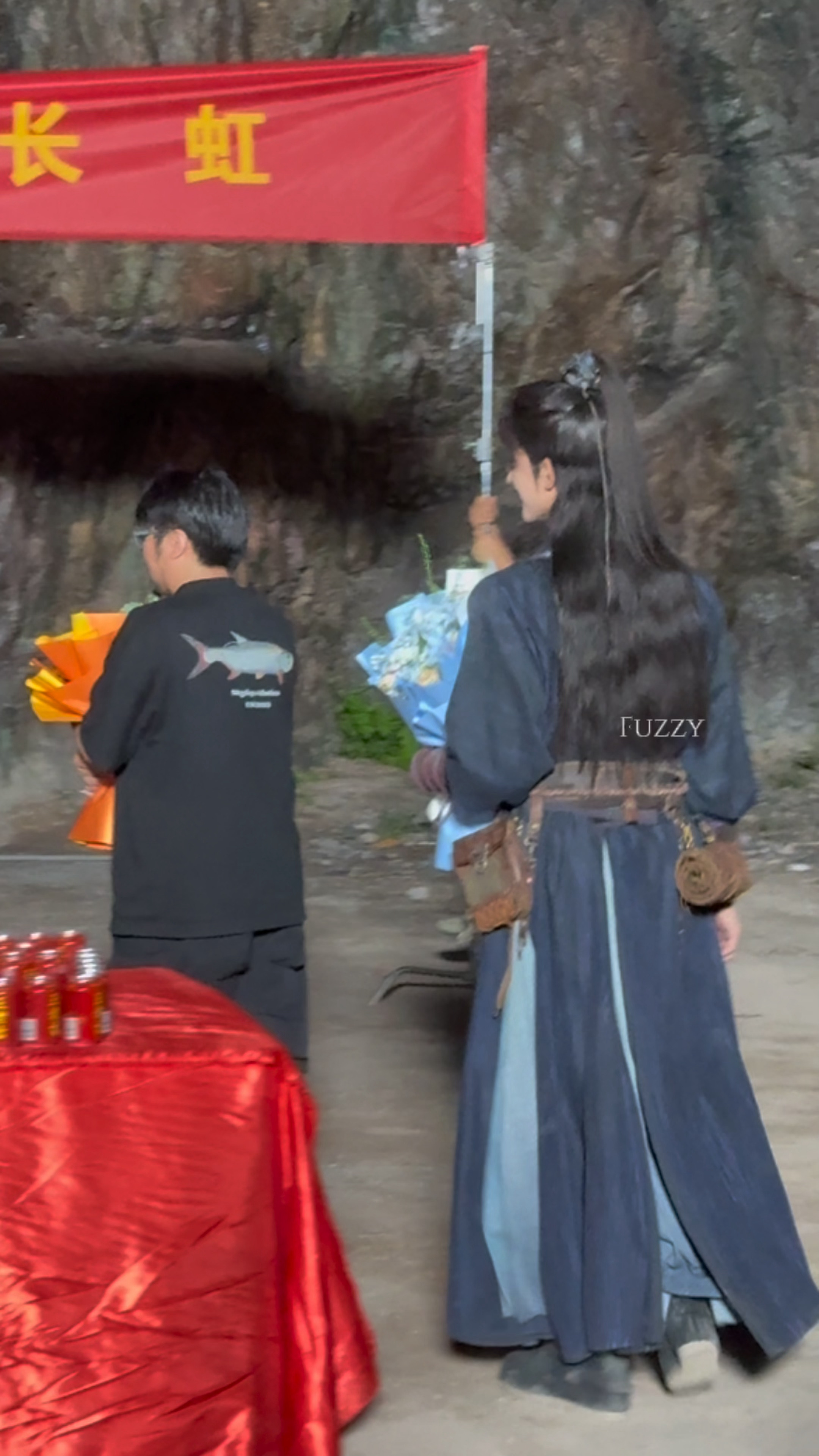 我肚子都笑疼了 步伐一致的人不会走散🫰 