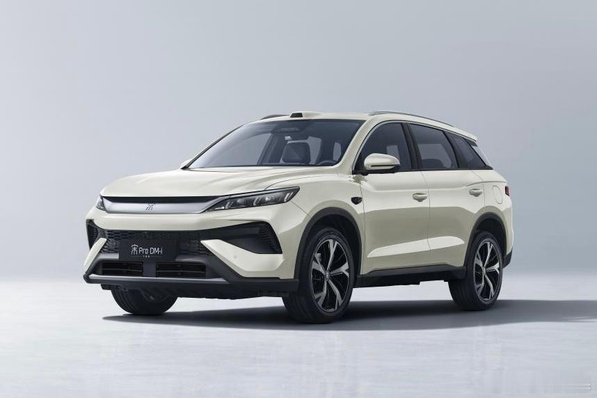 在国内新能源的发展过程中，纯电要比插混增程早，所以纯电和插混增程的销量占比此前长