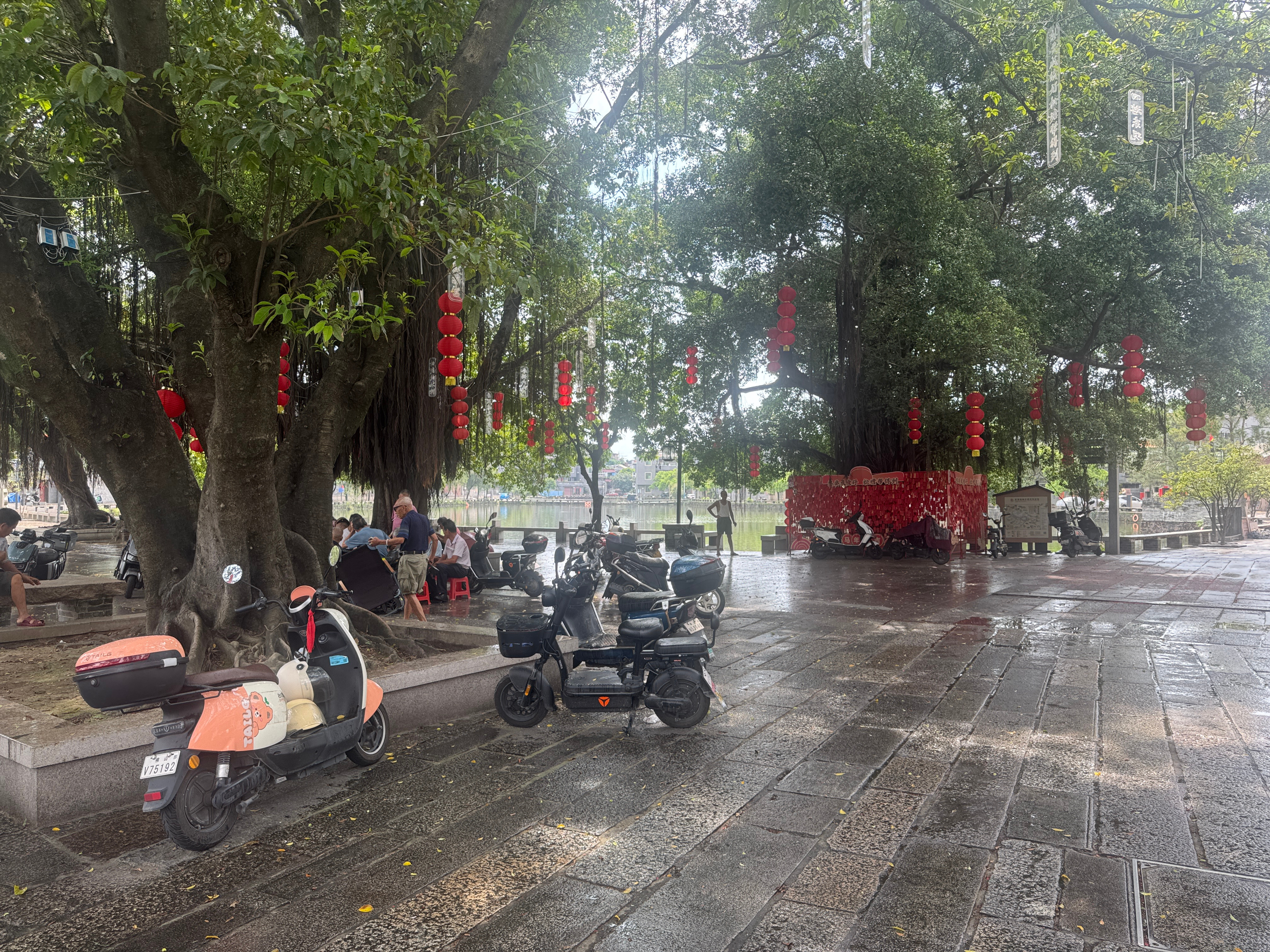 “风水改变命运！”南海西樵松塘村，原名“区村”自宋理宗年间区始祖区世来，自南雄珠