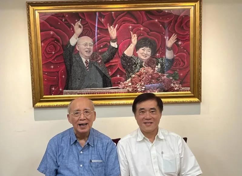 国民党主席基本定了？
就是前台北市长郝龙斌
最近围绕国民党主席选举纷纷扰扰
表态