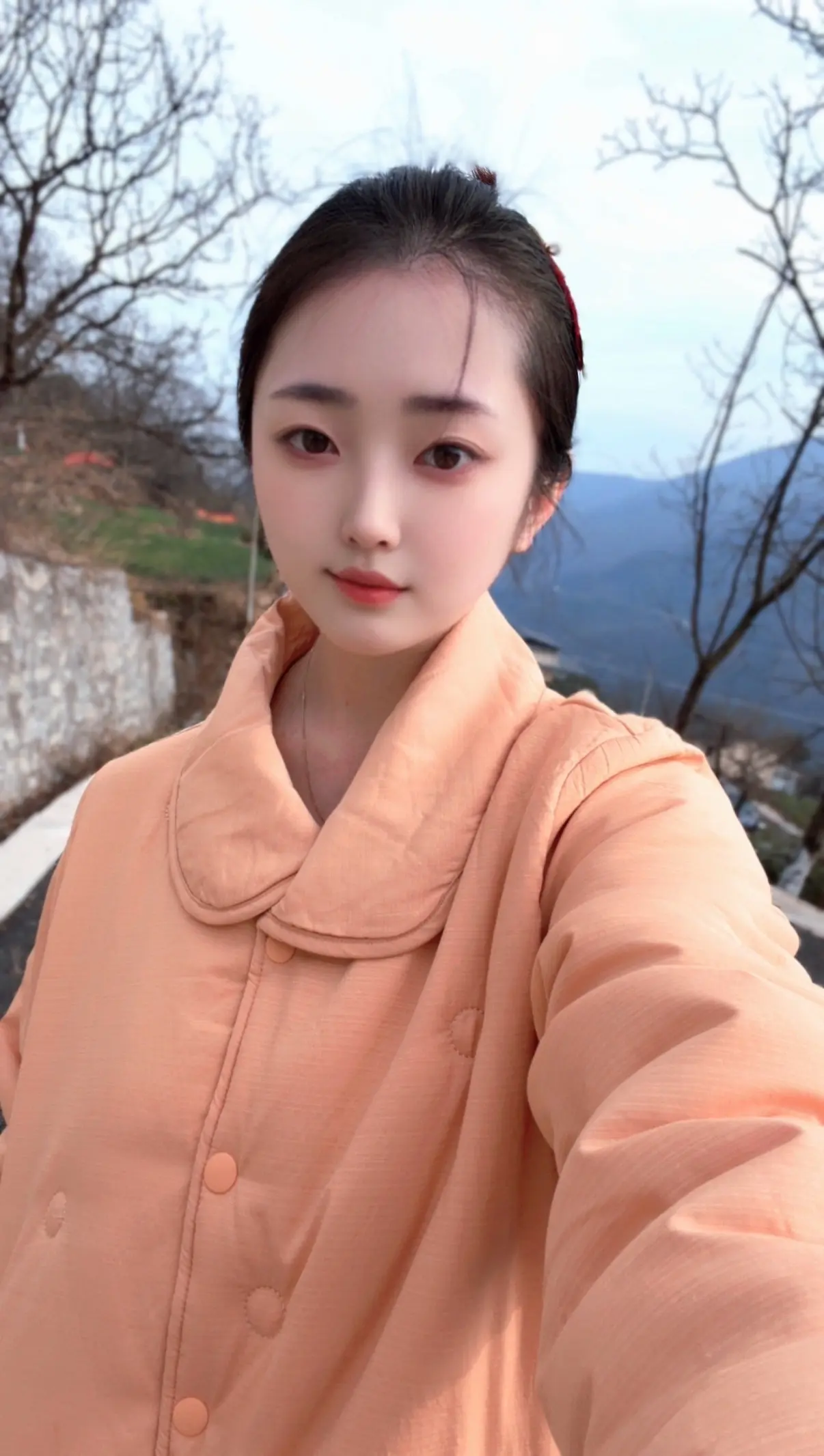 天天穿着这个衣服到处跑😂