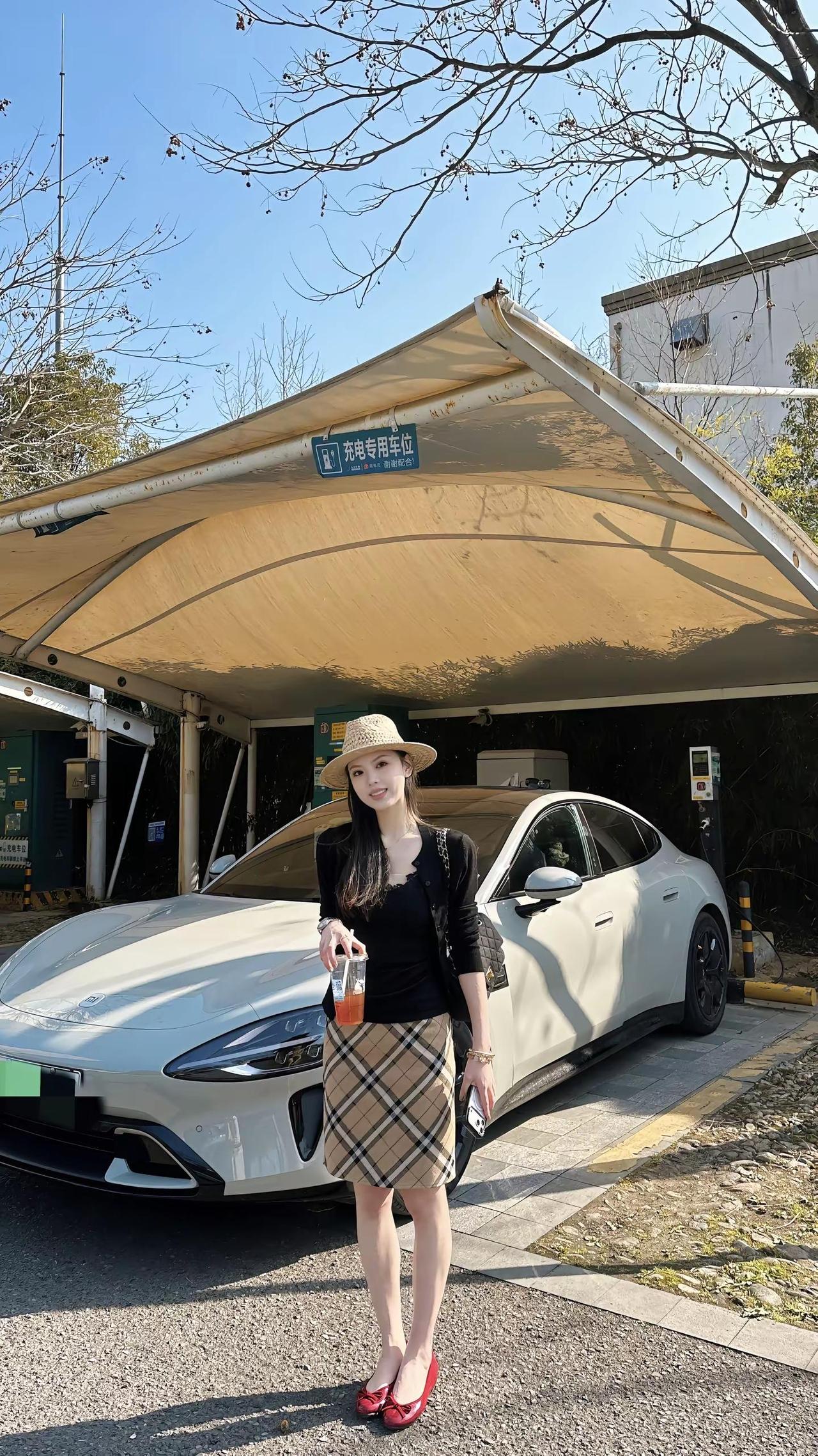 春天的开衫都穿上了没