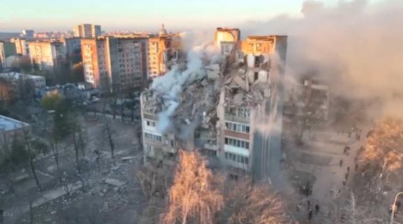 】捷尔诺波尔的救援行动已经结束——六名遇难者始终未能从废墟下找到。包括一名儿童在