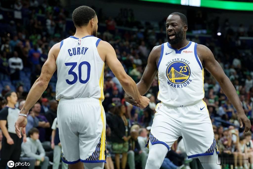 该歇歇了！库里11中2仅9分 队友开挂变队史第三人

北京时间11月17日，20