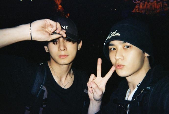 姚琛钱锟合作新歌谁能想到JYP和SM还有梦幻合作，姚琛钱锟默契拉满，旅游搭子原地