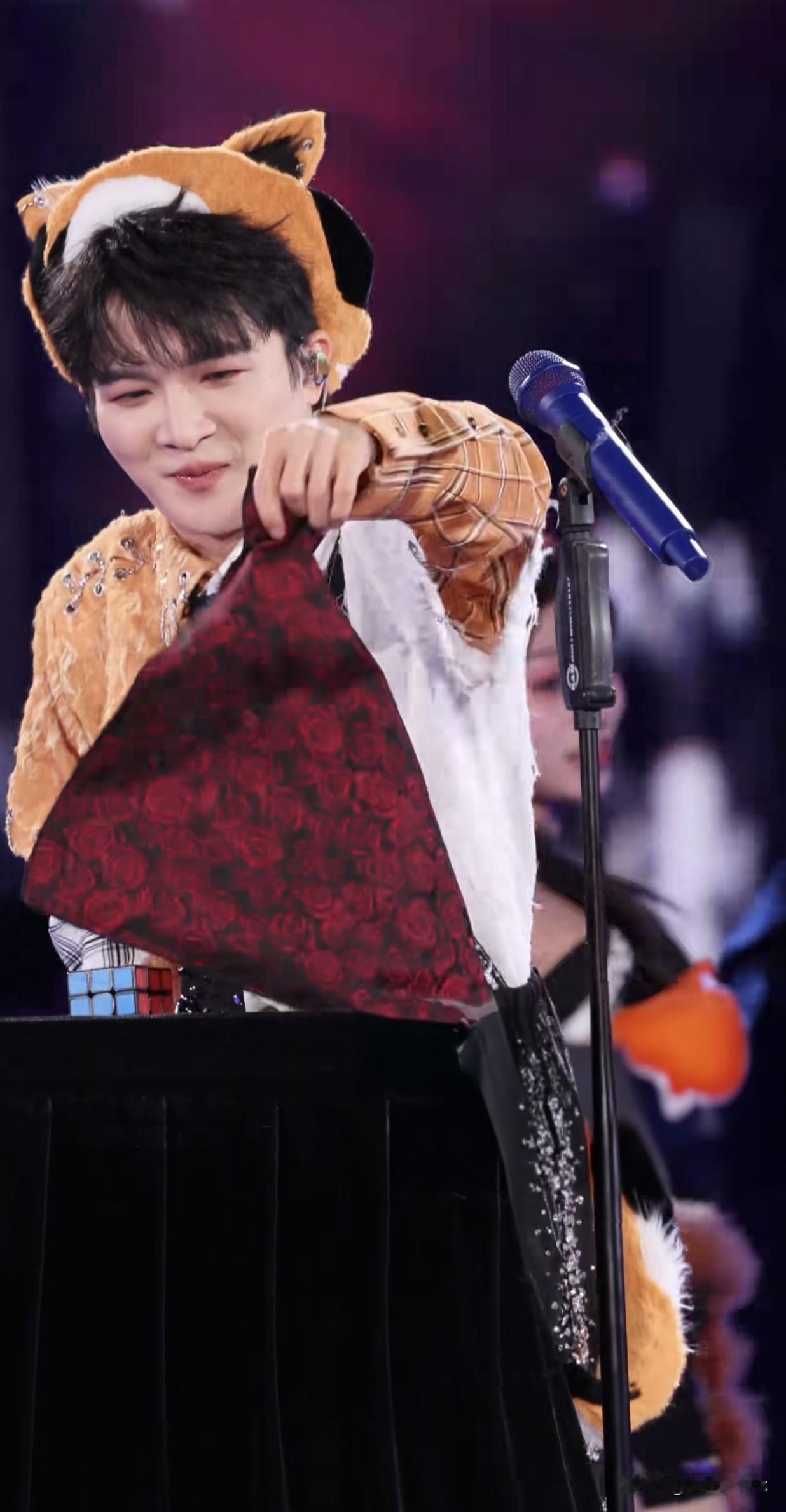 即使是失败，也要美美的亮个相你可曾被周深的歌声打动过 周深