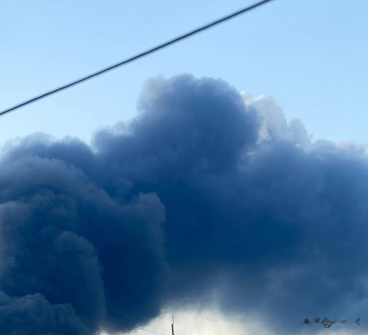 俄防空部队一夜击落239架乌方无人机
 
6月21日，俄罗斯国防部通报，昨天夜间