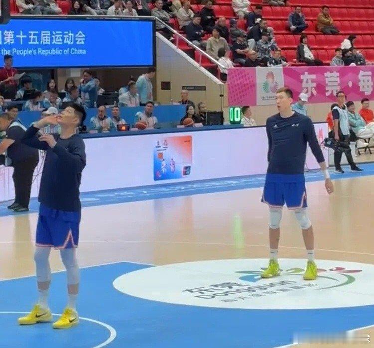 全运会：四川三人20+大胜湖北63分 胡金秋25+6周琦替补24+18北京时间1