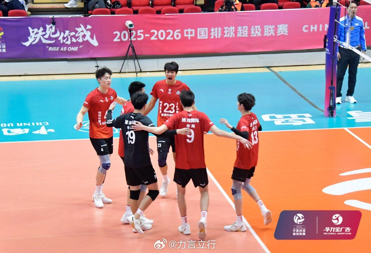 C2天津男排战胜D1上海男排，晋级决赛；C4福建男排战胜D3江苏男排，晋级5-6