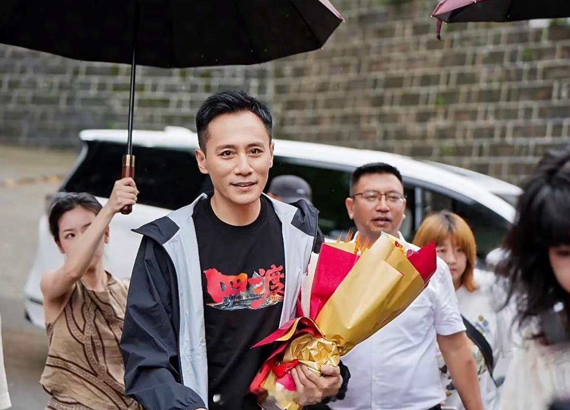 这组拍的好好啊，刘烨好帅cr.Jahhh 