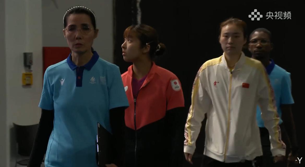 来了来了来了 王晓彤大战出泽杏佳 ​​​