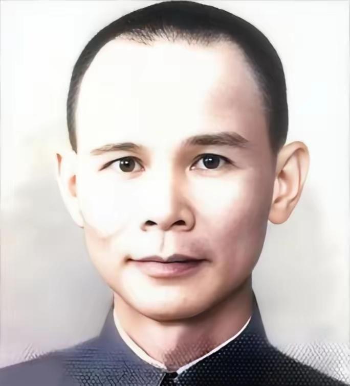 1944年长沙陷落后，蒋介石电召张德能赴渝开会，参谋长哭着拦他：去了就回不来！他