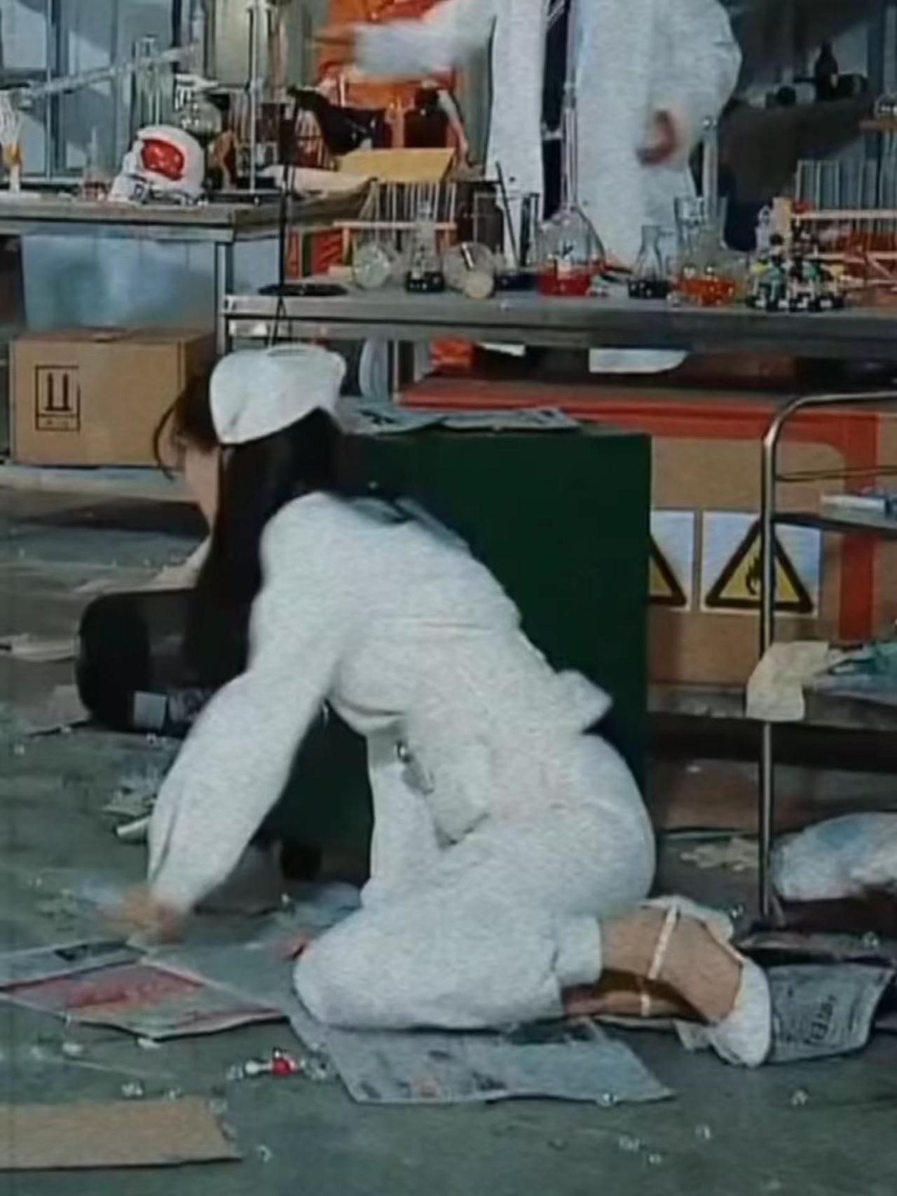 杨颖当年穿护士套装的体态，是真的好！ 杨颖