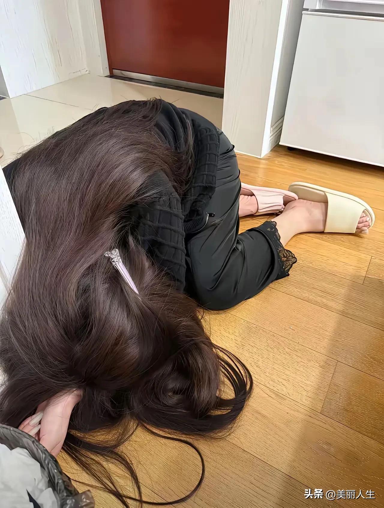 适当犒劳一下自己
结果  喝多了