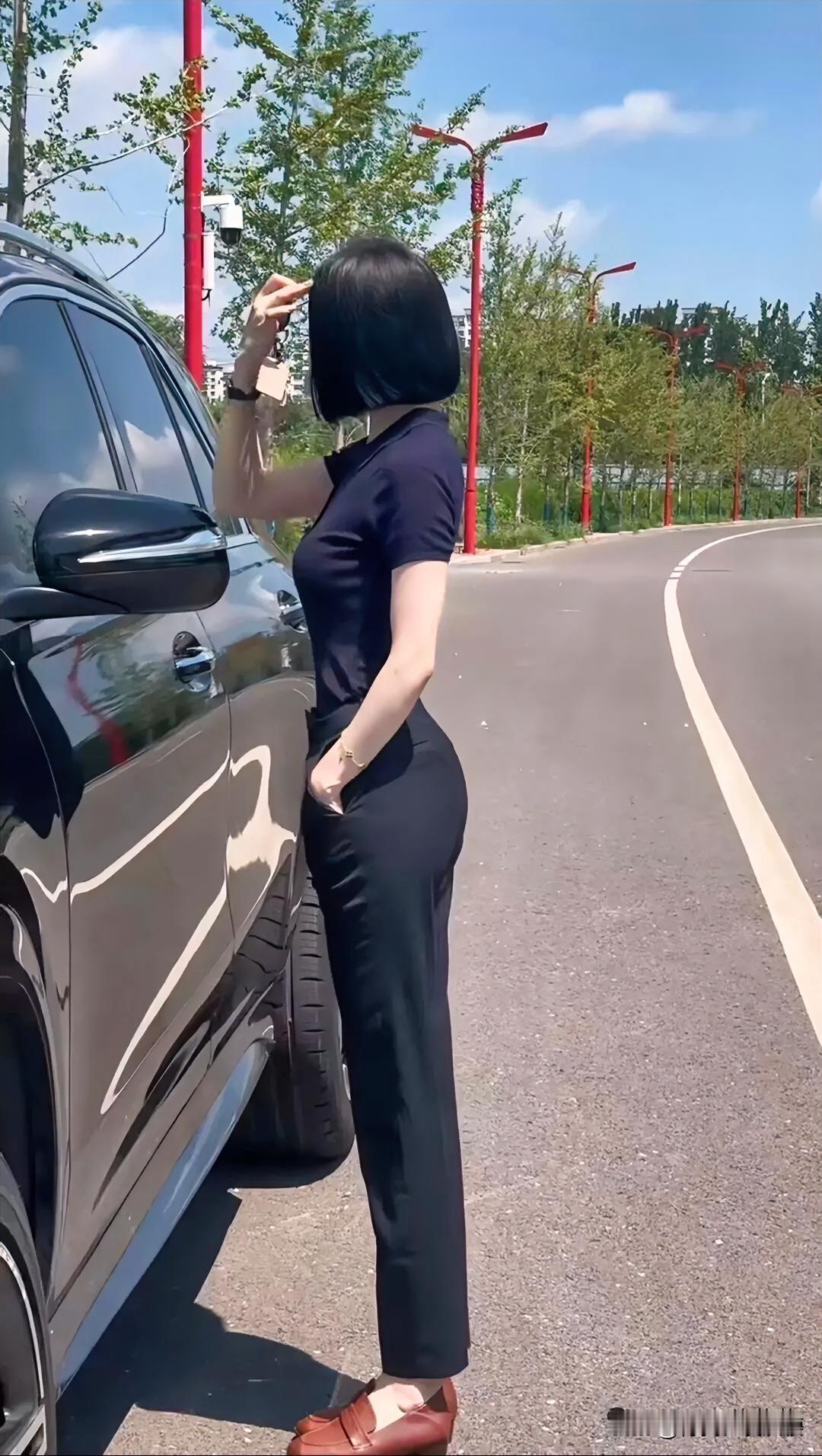 你能连接的人，不是你的人脉；你能帮到的人，才是你的人脉。