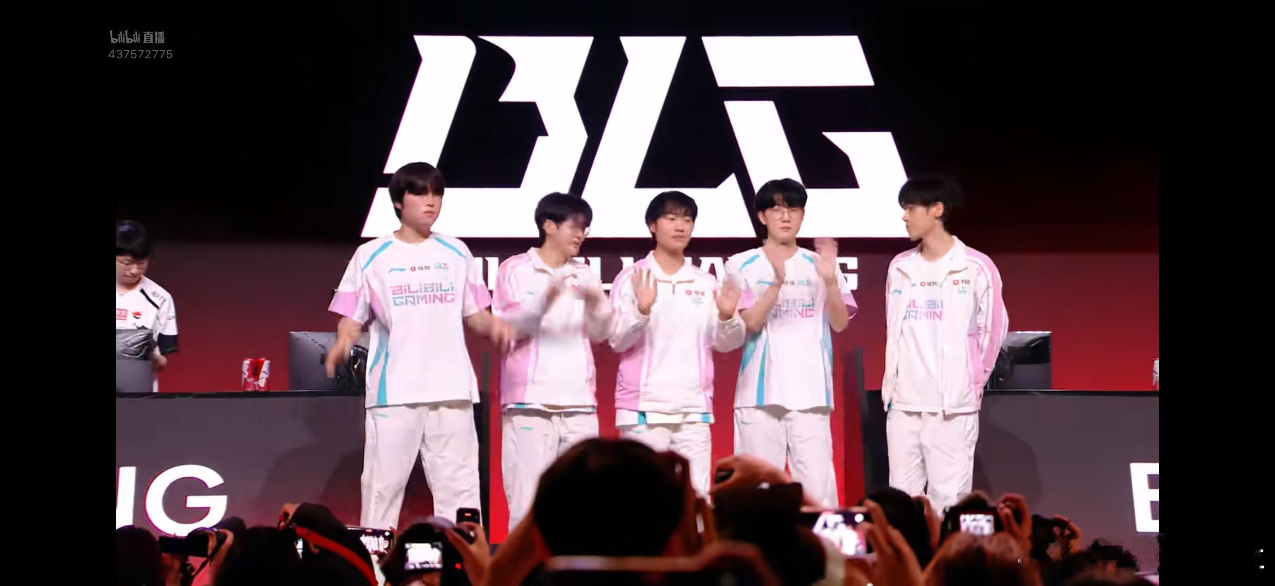 英雄联盟赛事官方[超话]blg 3:0 al BLG 3:0 AL杀疯了简直，B