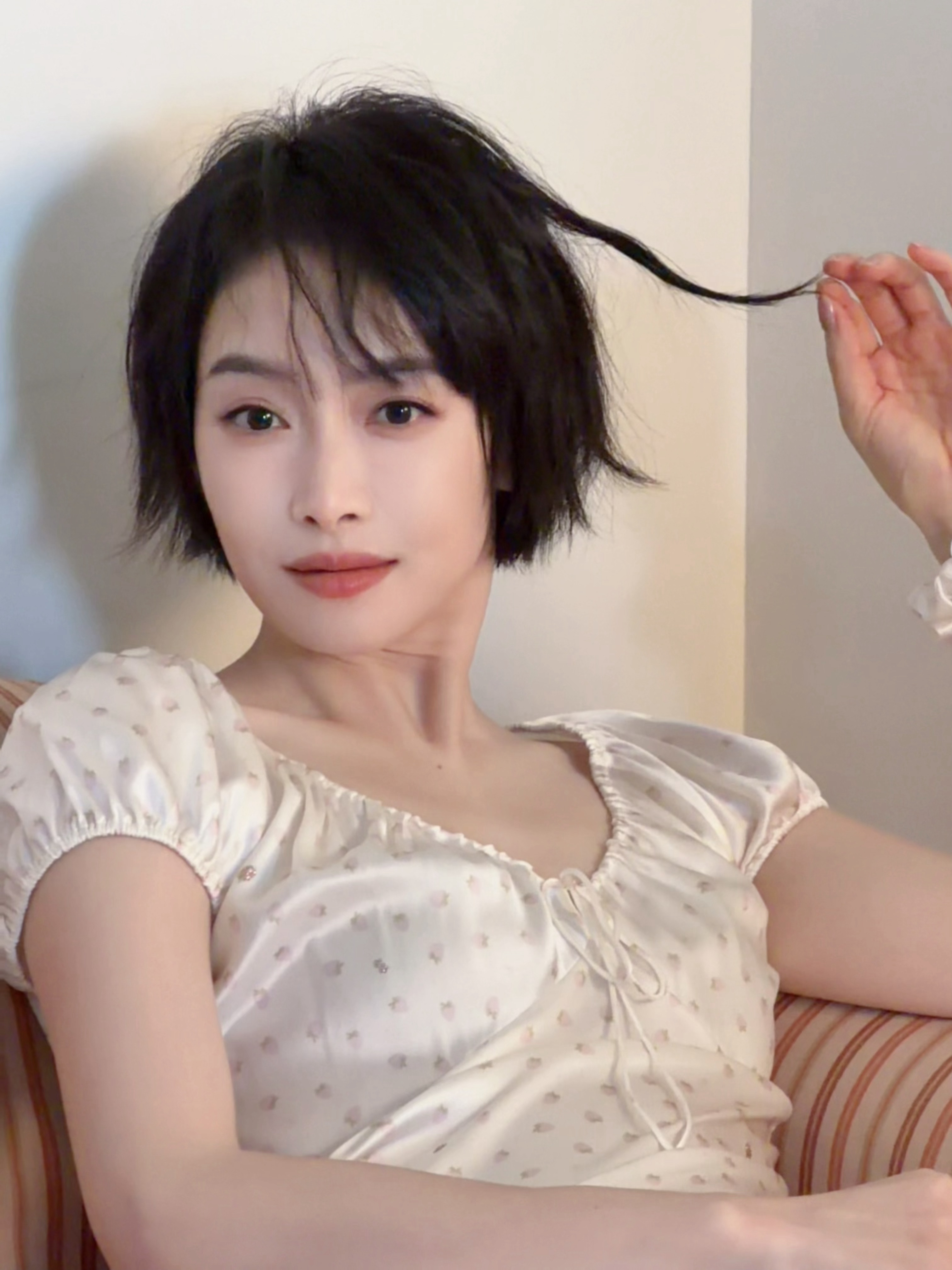 宋茜 今天的小室是美貌分享bot🤲🏻专注放送可爱柔软的西西