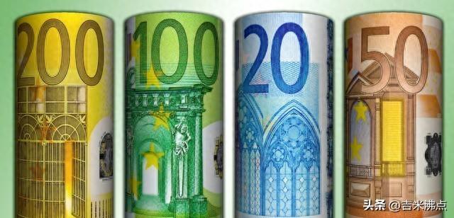 钞票潜规则, 品相为王定乾坤.
老张他这个人, 手上有张钞票, 是一百元币, 1